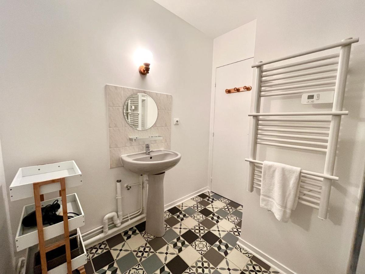 Salm, Coquet Studio Avec Balcon Ouistreham Eksteriør bilde